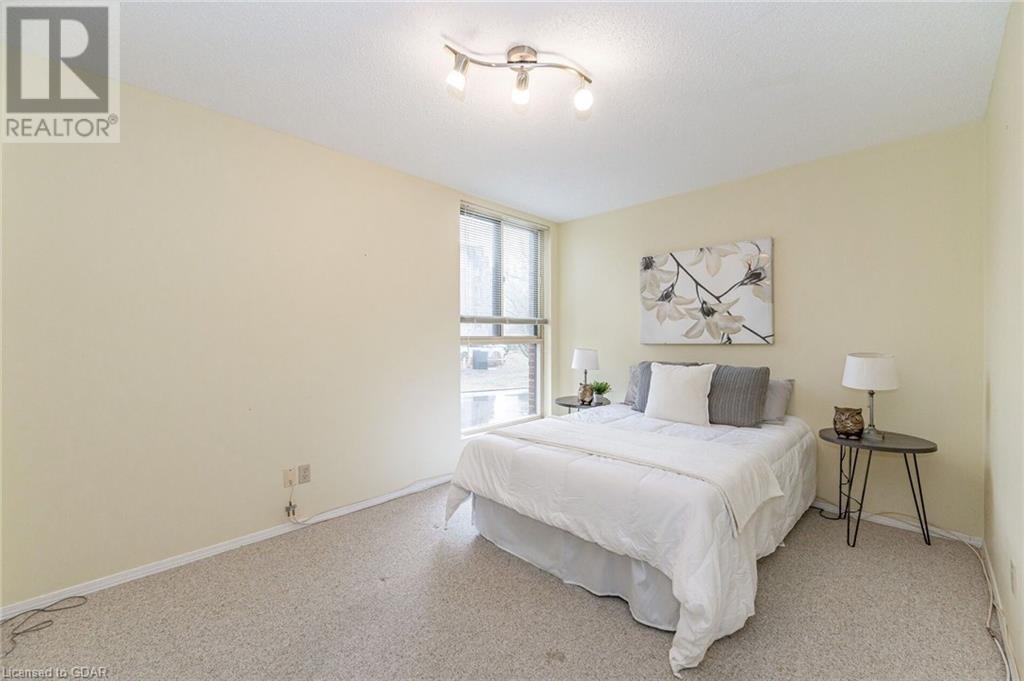 Listing 40418887 - Large Photo # 10