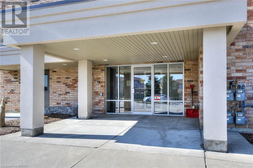 Listing 40418898 - Large Photo # 4