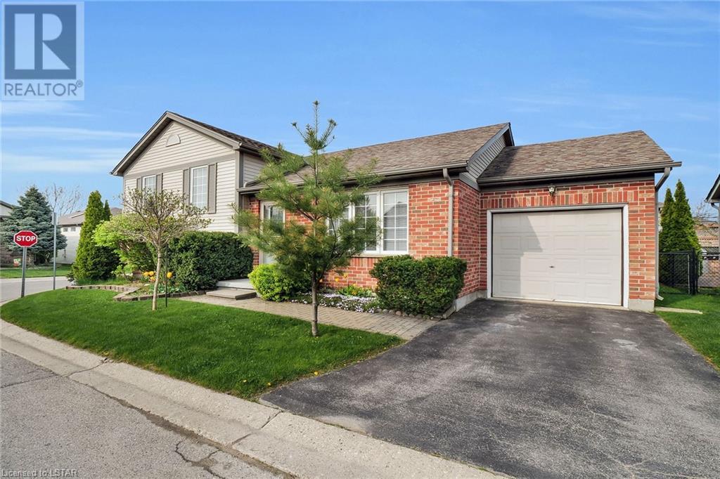Listing 40419035 - Large Photo # 1