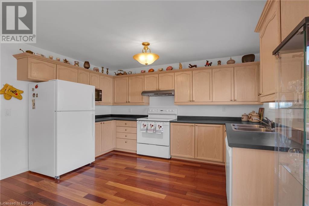 Listing 40419035 - Large Photo # 14