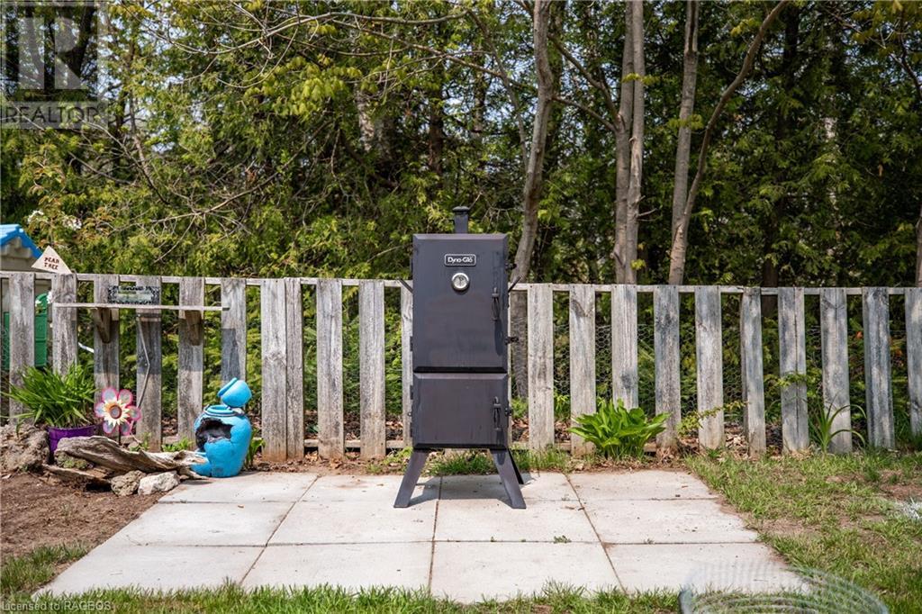 41 JEWEL BRIDGE Road, Sauble Beach
