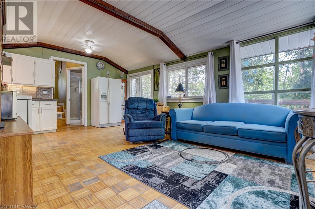 41 JEWEL BRIDGE Road, Sauble Beach