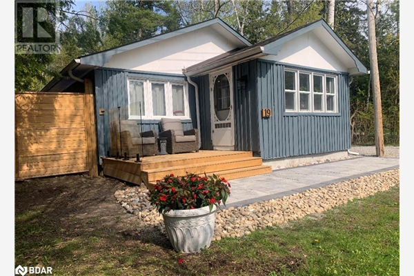 19 PIONEER Drive, Tiny