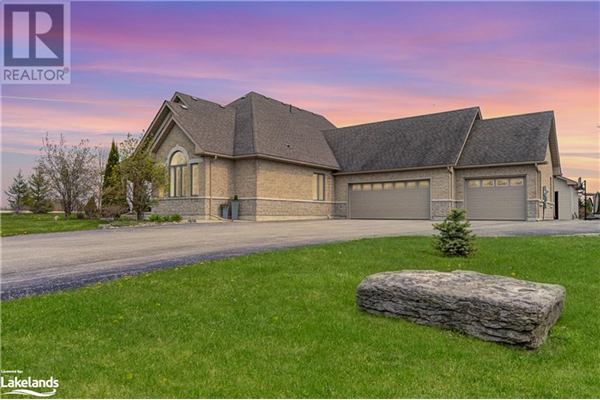 3 MAPLE Drive, Wasaga Beach
