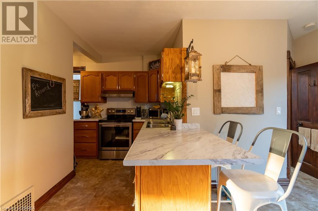 Listing 40419313 - Large Photo # 7