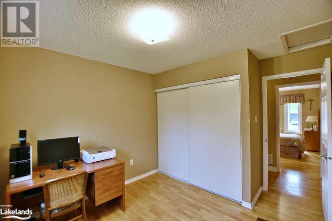 Listing 40419562 - Large Photo # 22