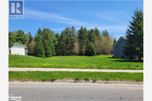 84 COVERED BRIDGE Trail, Bracebridge