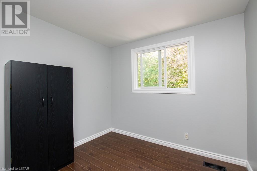 Listing 40419920 - Large Photo # 16