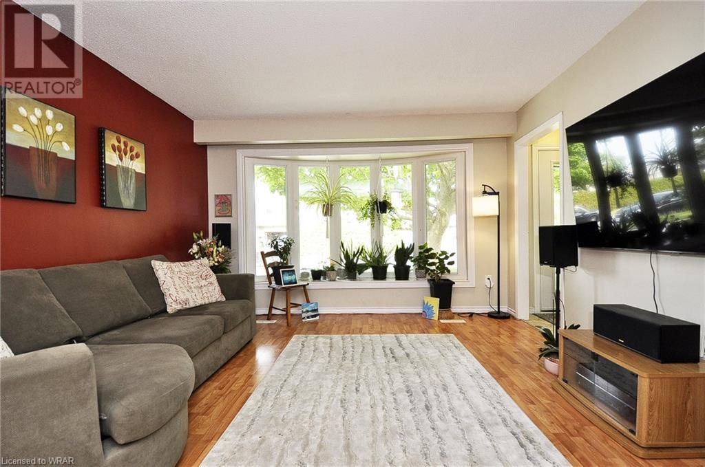 Listing 40420049 - Large Photo # 6