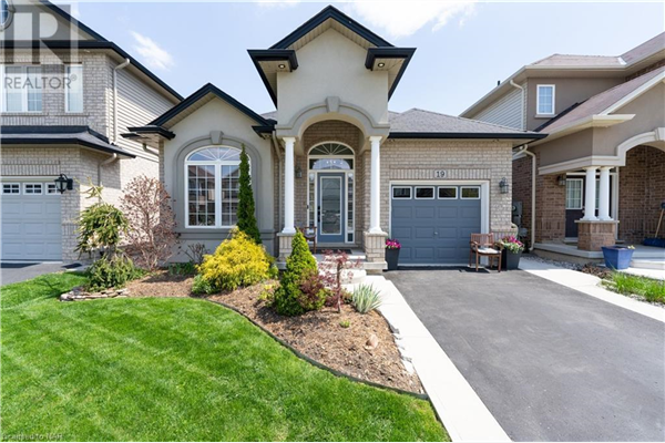 19 WEATHERING Heights, Stoney Creek