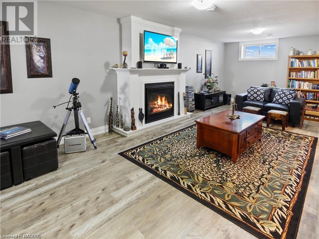 Listing 40420573 - Large Photo # 36