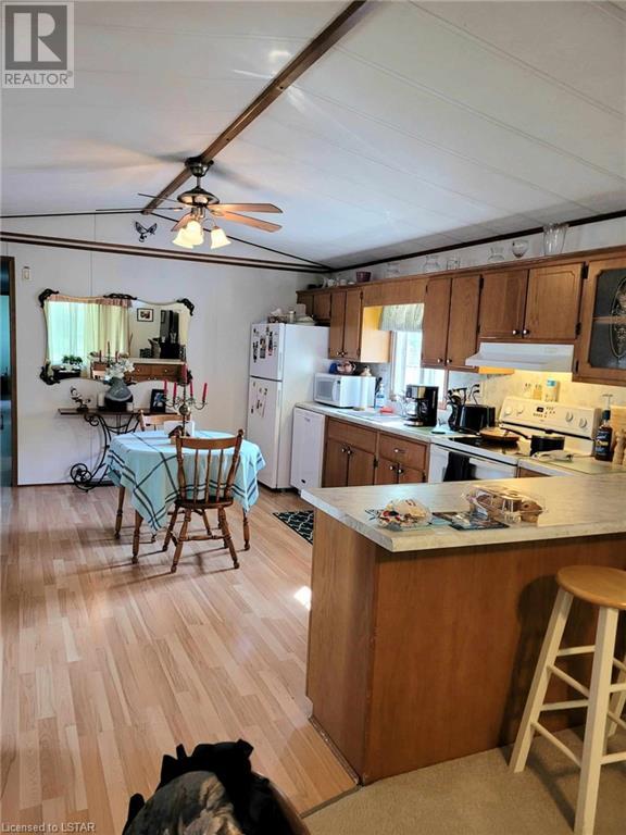 Listing 40420642 - Large Photo # 4