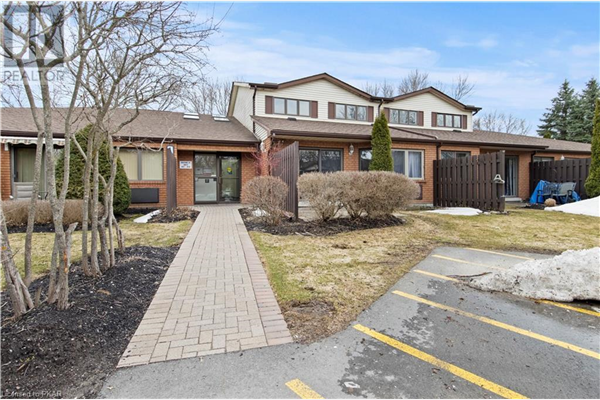 36 CHAMPLAIN Crescent Unit# 29, Peterborough
