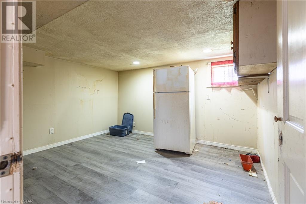 Listing 40420897 - Large Photo # 22