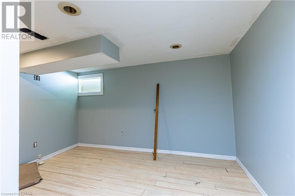 Listing 40420897 - Large Photo # 17