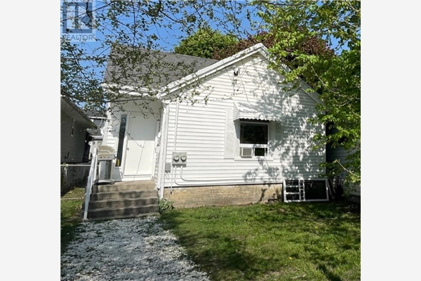 530 ONTARIO Street, London