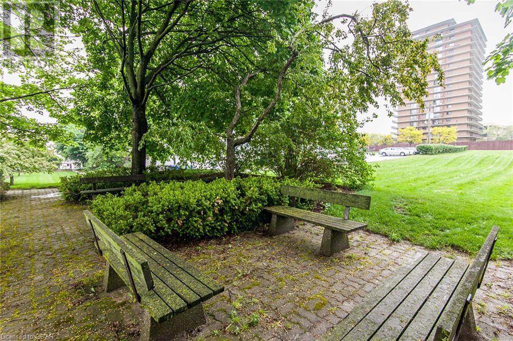 Listing 40421241 - Large Photo # 4