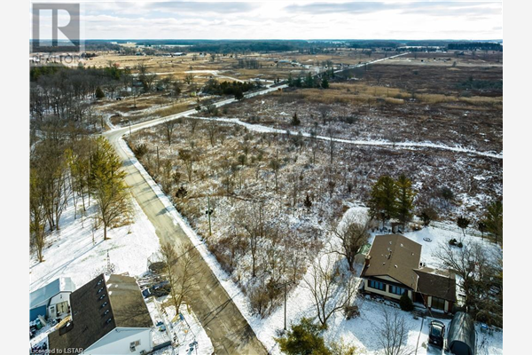 LOT 27 RICHMOND Street, Oil Springs