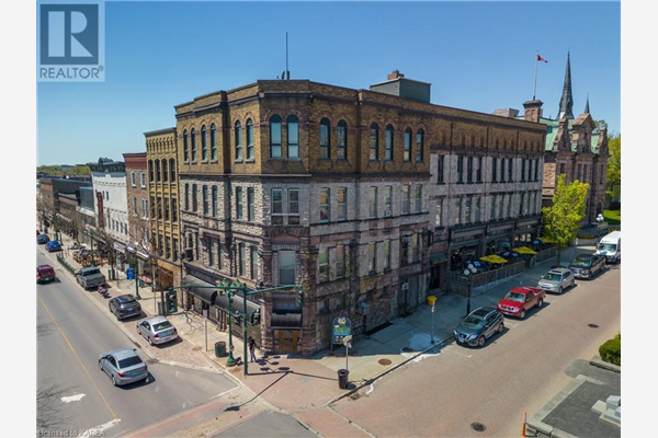 2-4 COURT HOUSE Avenue, Brockville