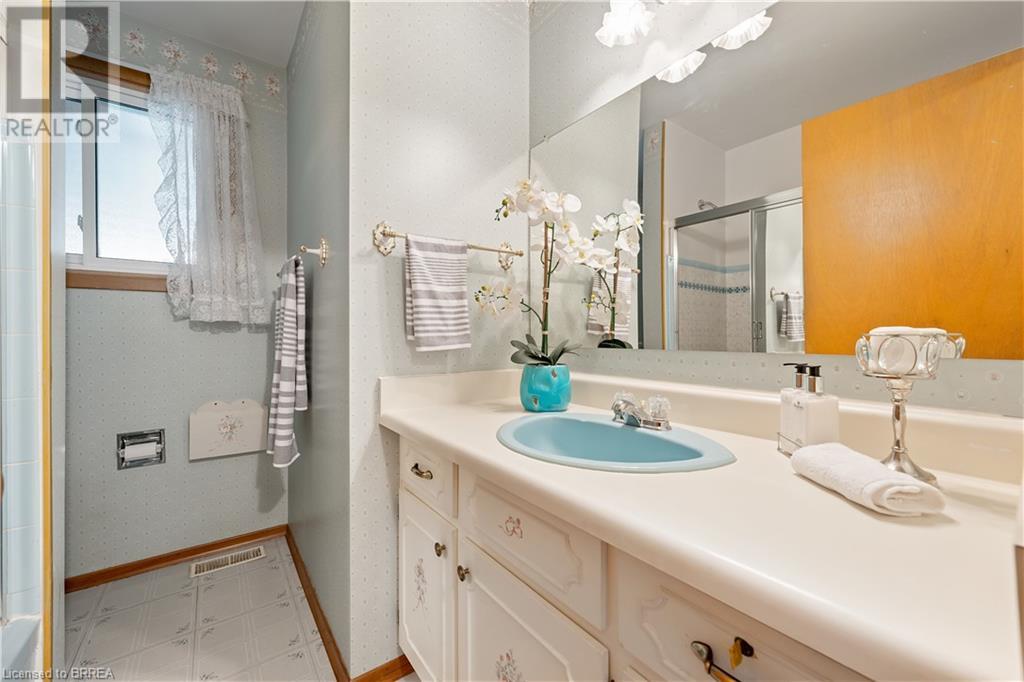 Listing 40421568 - Large Photo # 18