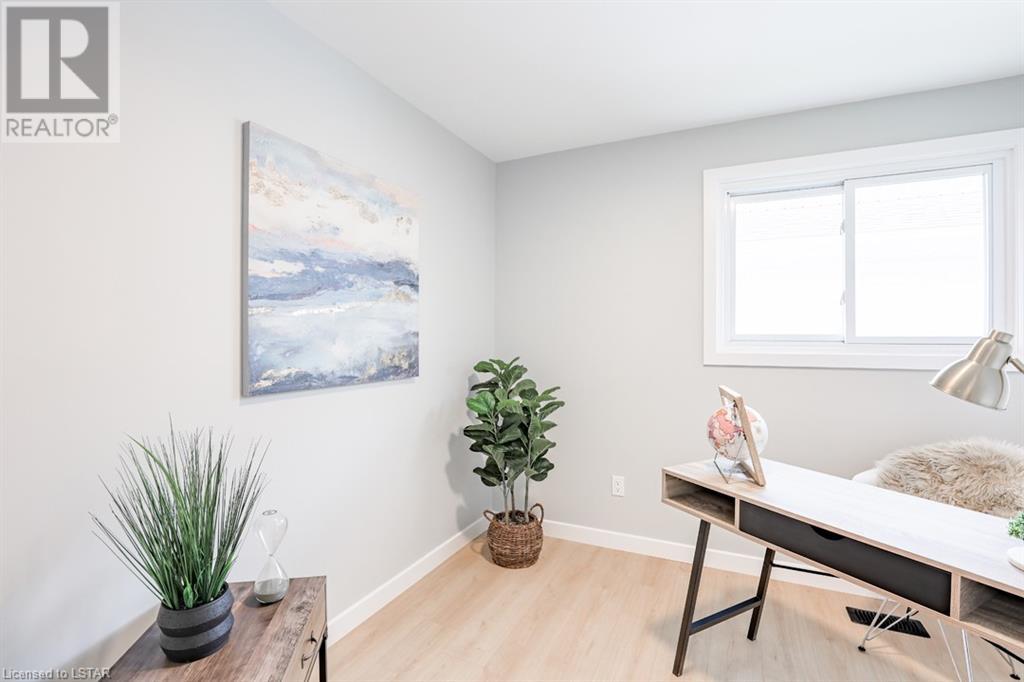 Listing 40421583 - Large Photo # 21