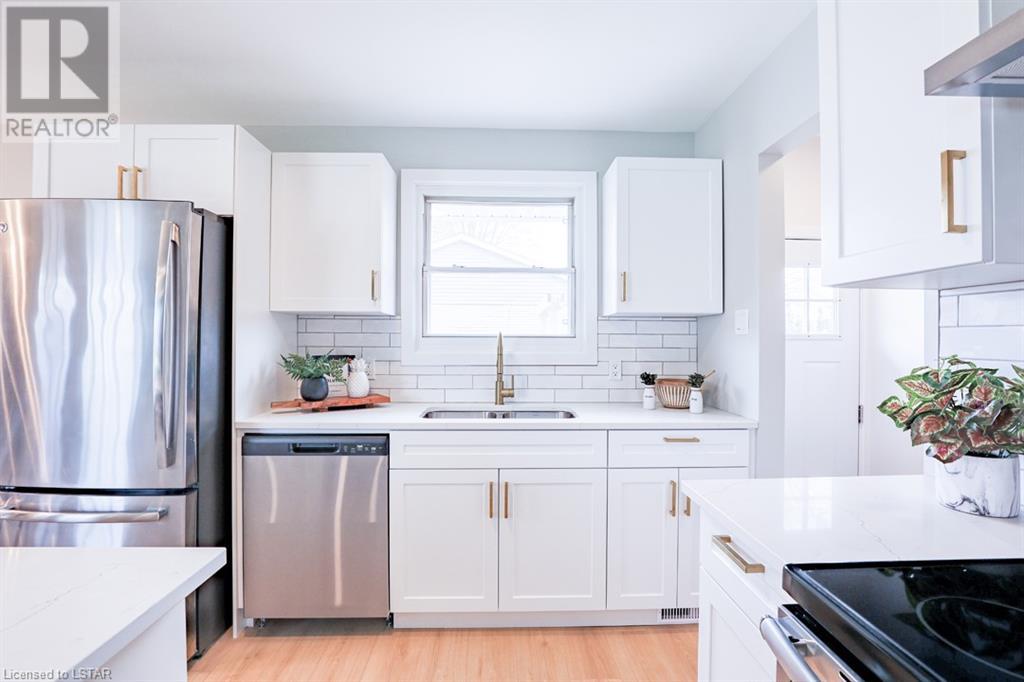 Listing 40421583 - Large Photo # 19
