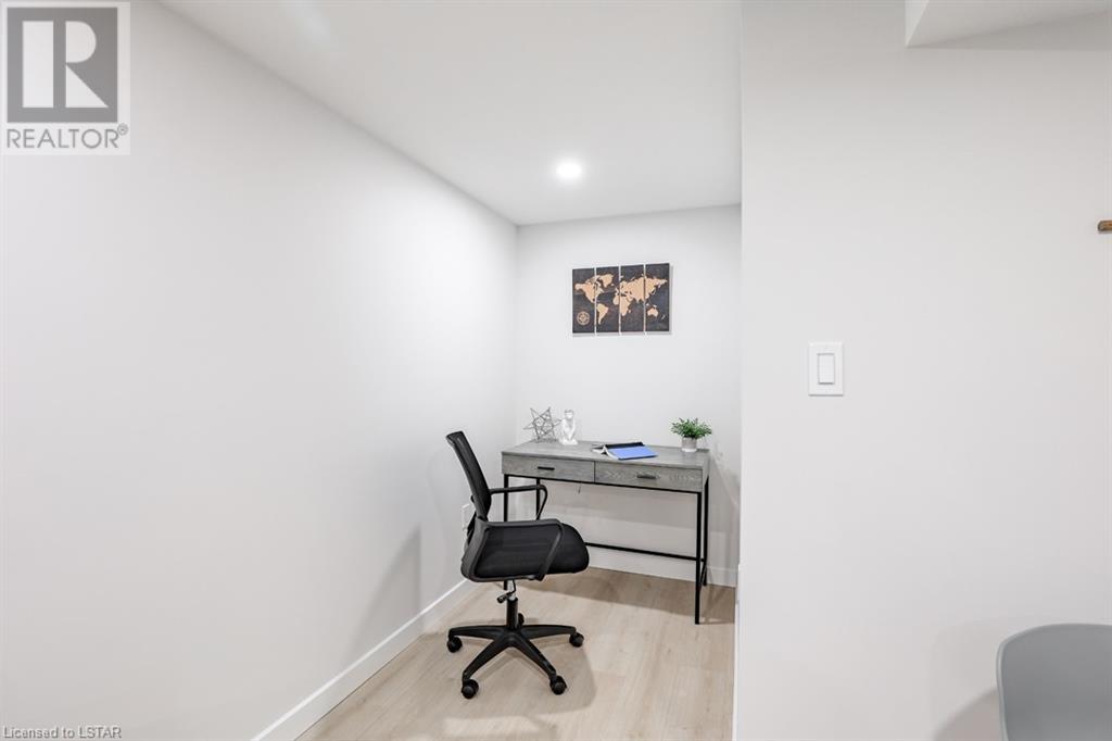 Listing 40421583 - Large Photo # 29