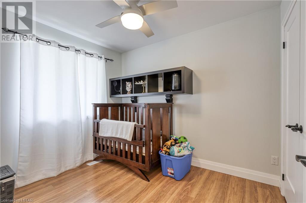 Listing 40421667 - Large Photo # 23