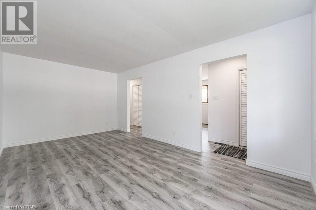 Listing 40421743 - Large Photo # 11