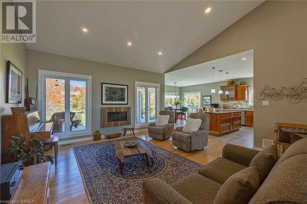 Listing 40421773 - Large Photo # 5