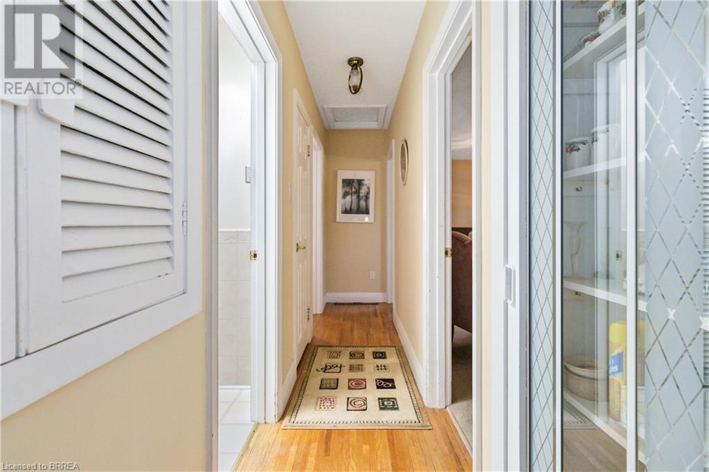 Listing 40421943 - Large Photo # 17
