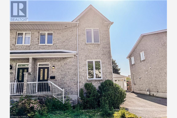 31 YONGE Street, Kingston