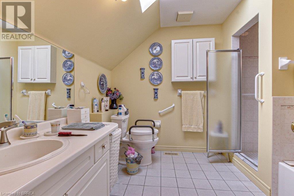 Listing 40422035 - Large Photo # 24