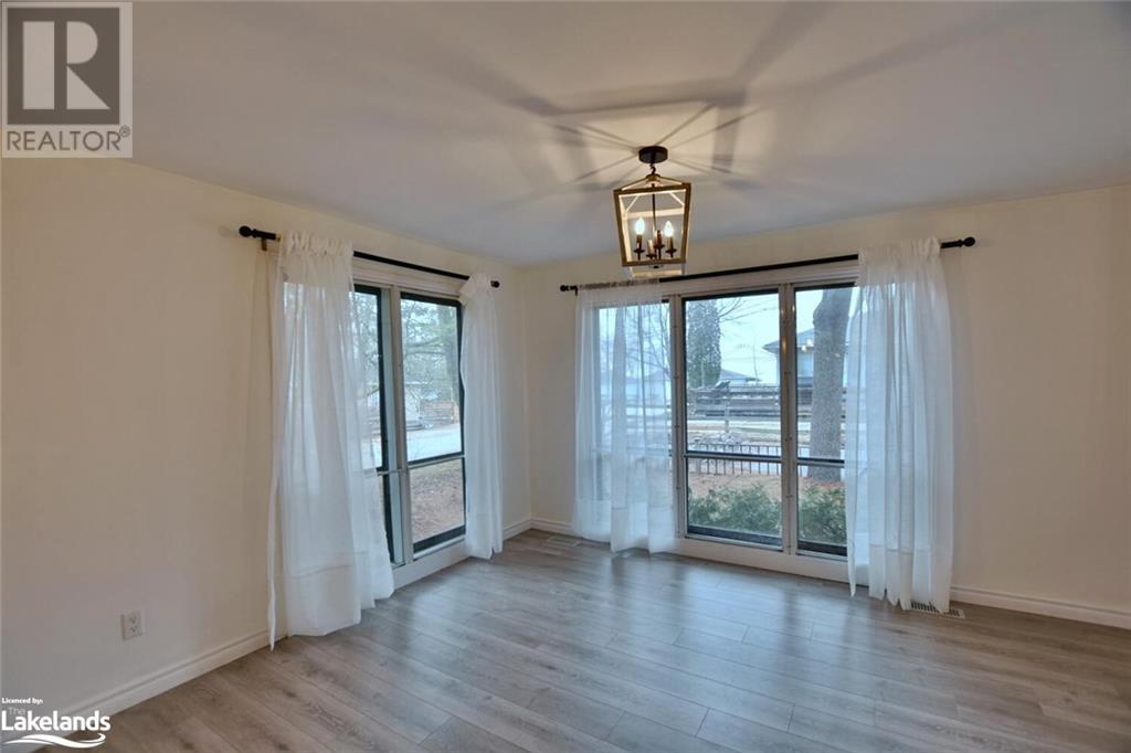 Listing 40422123 - Large Photo # 11