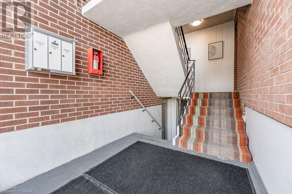 Listing 40422160 - Large Photo # 19