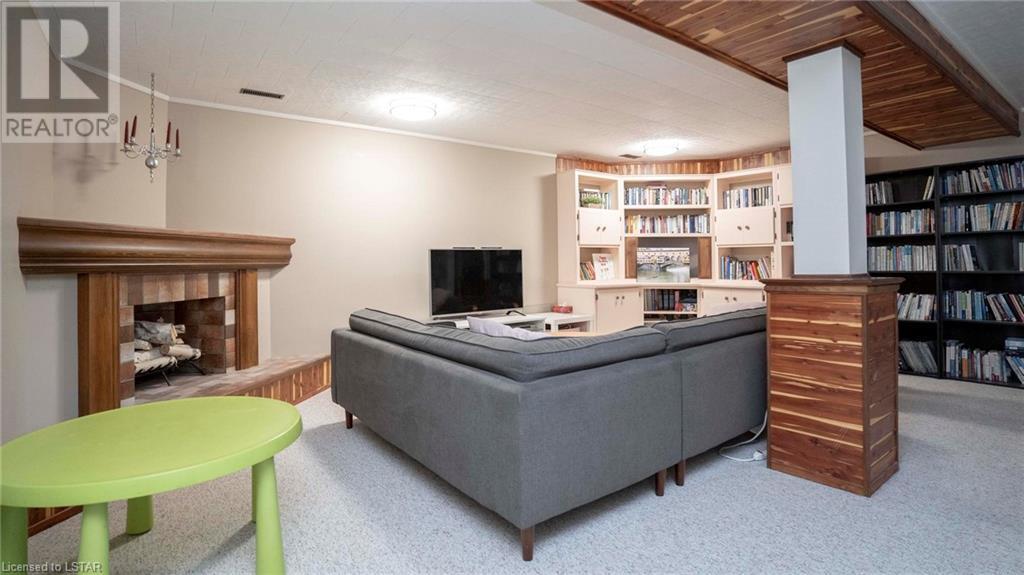 Listing 40422177 - Large Photo # 24