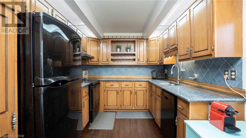 Listing 40422177 - Large Photo # 10
