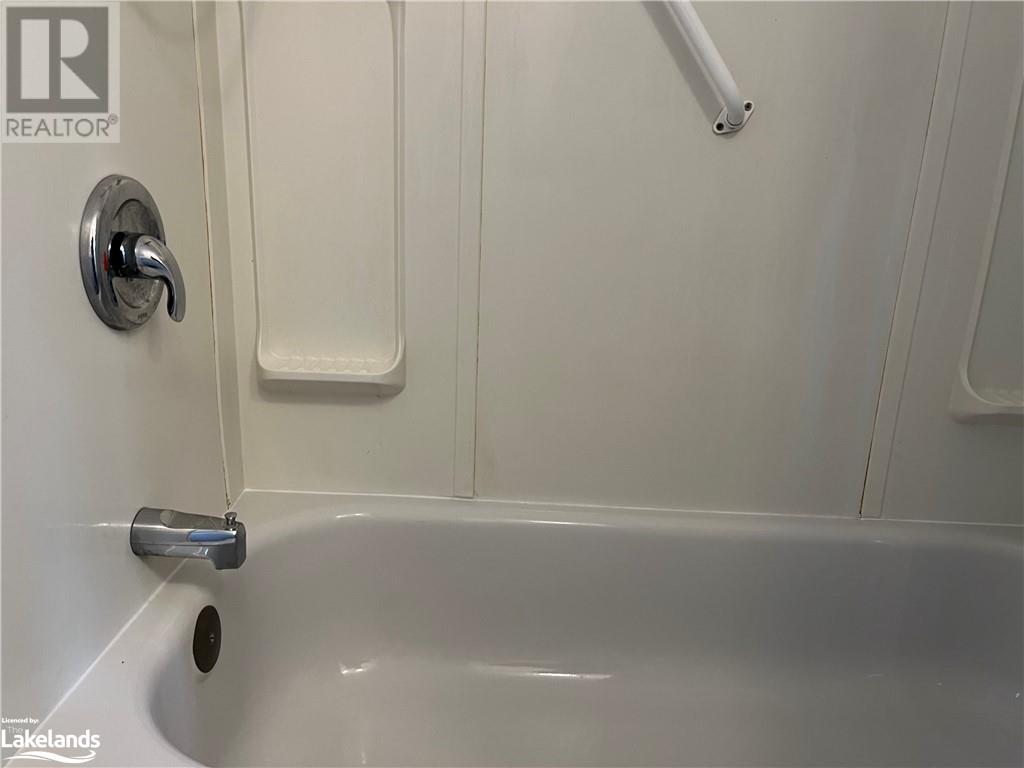 Listing 40422263 - Large Photo # 15