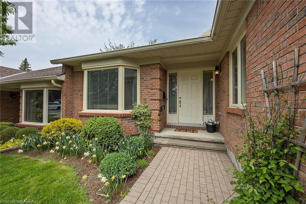 Listing 40422541 - Large Photo # 3