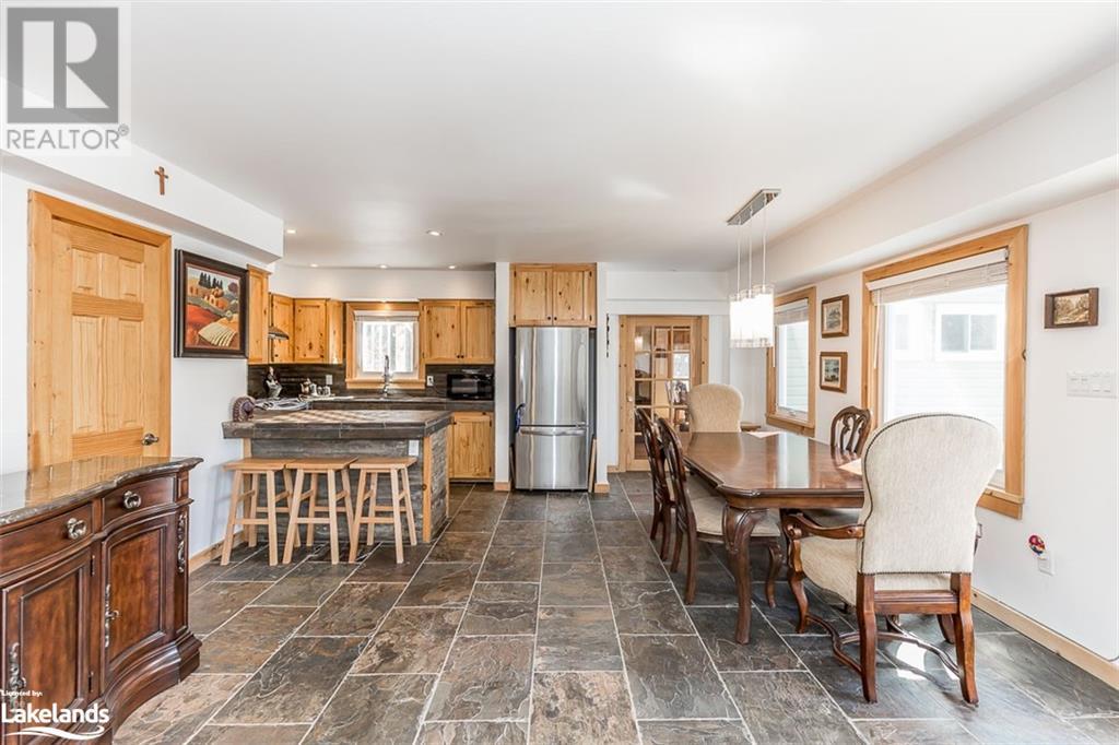 Listing 40423137 - Large Photo # 5