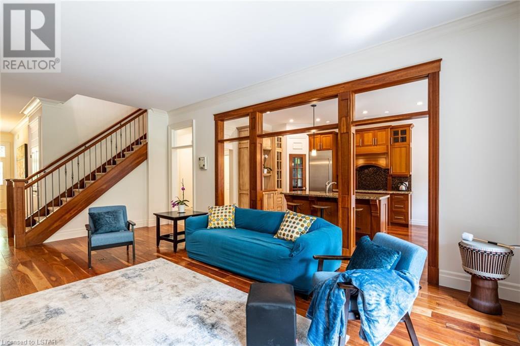 Listing 40423198 - Large Photo # 7