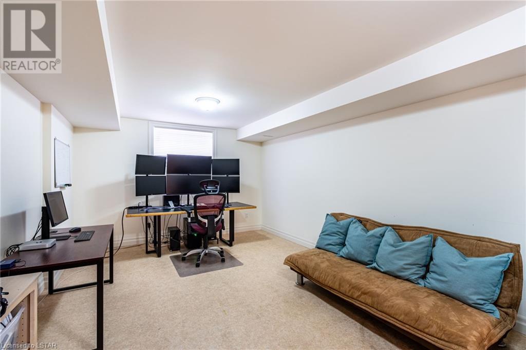 Listing 40423198 - Large Photo # 35