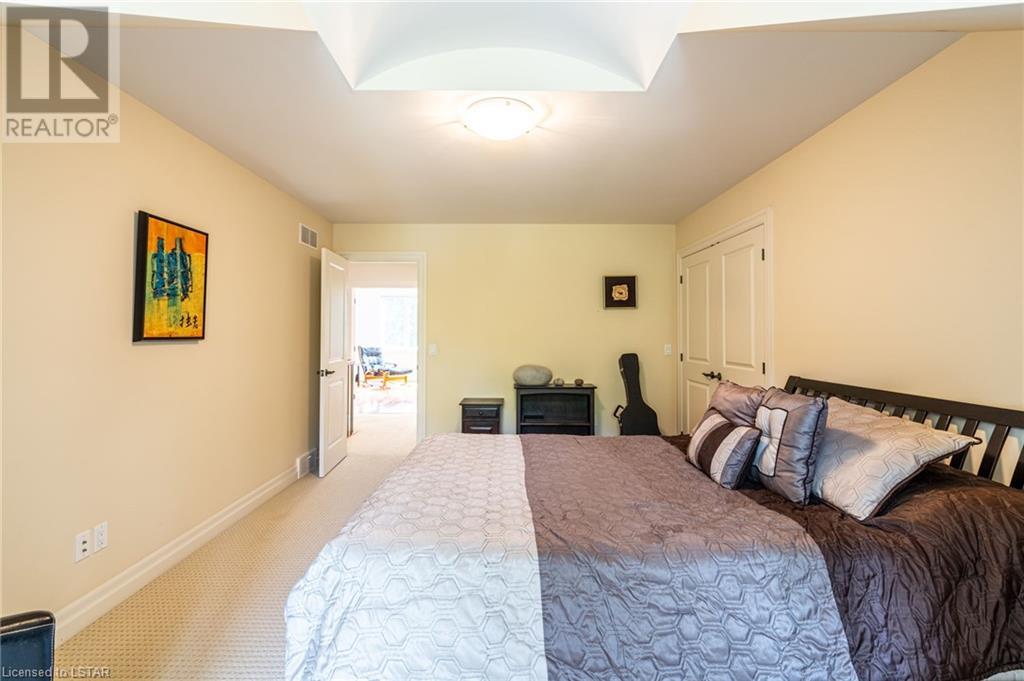 Listing 40423198 - Large Photo # 27