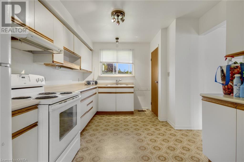 Listing 40423210 - Large Photo # 10