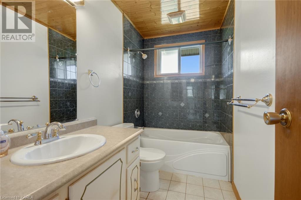 Listing 40423210 - Large Photo # 14