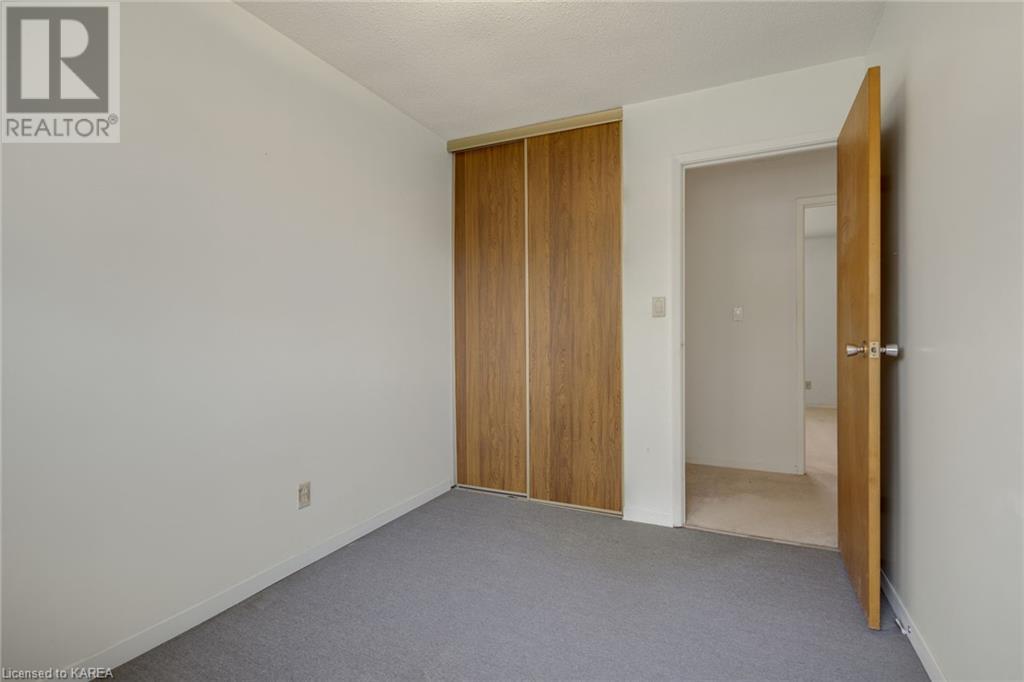 Listing 40423210 - Large Photo # 18