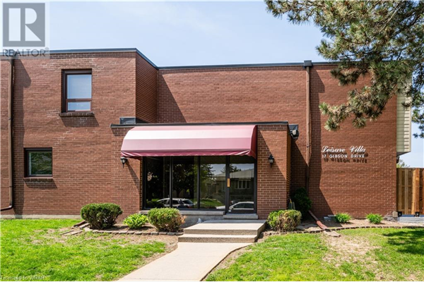 17 GIBSON Drive Unit# 15, Kitchener