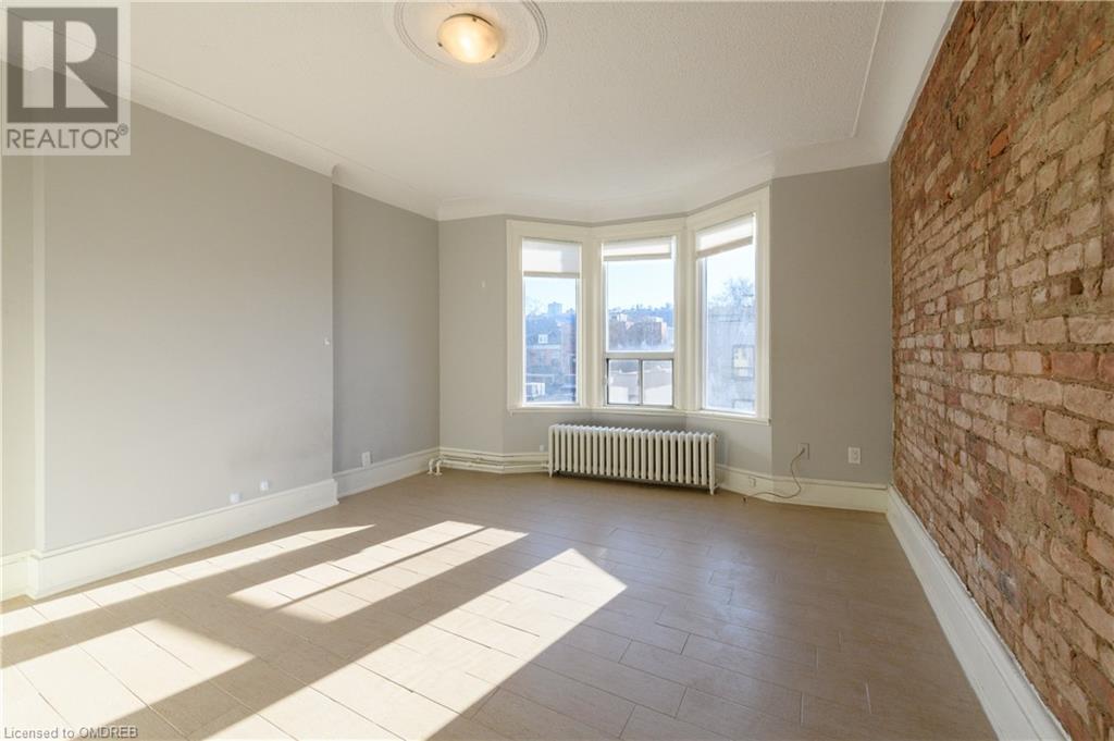 Listing 40423412 - Large Photo # 11