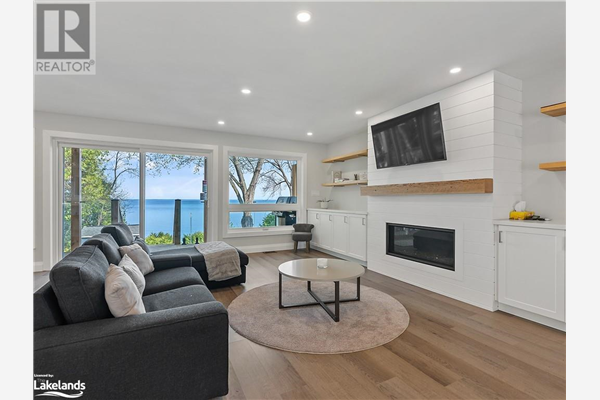 2371 LAKESHORE Road E, Oro-Medonte