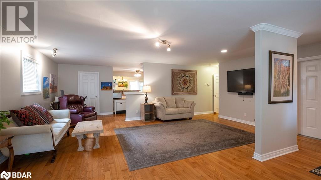 Listing 40423872 - Large Photo # 4
